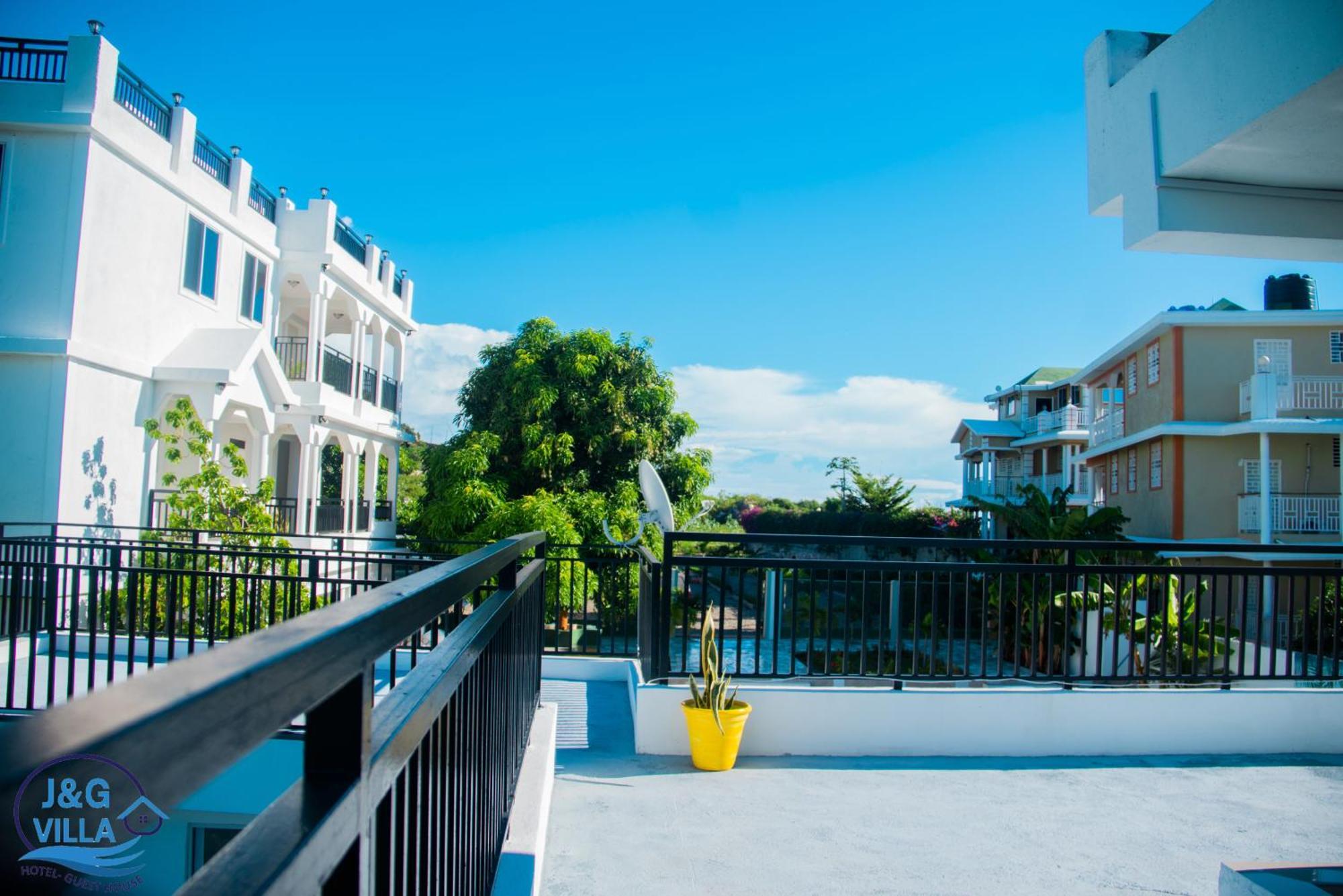 J&G Villa Hotel Cap-Haïtien Exterior foto